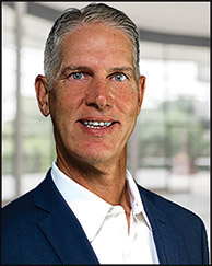 [MISSING IMAGE: ph_johnkiernan-4c.jpg]