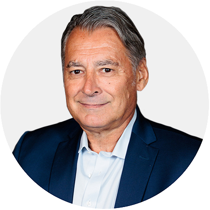 Eric Etchart_crop.jpg